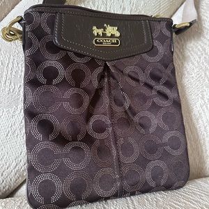Brown signature Coach crossbody